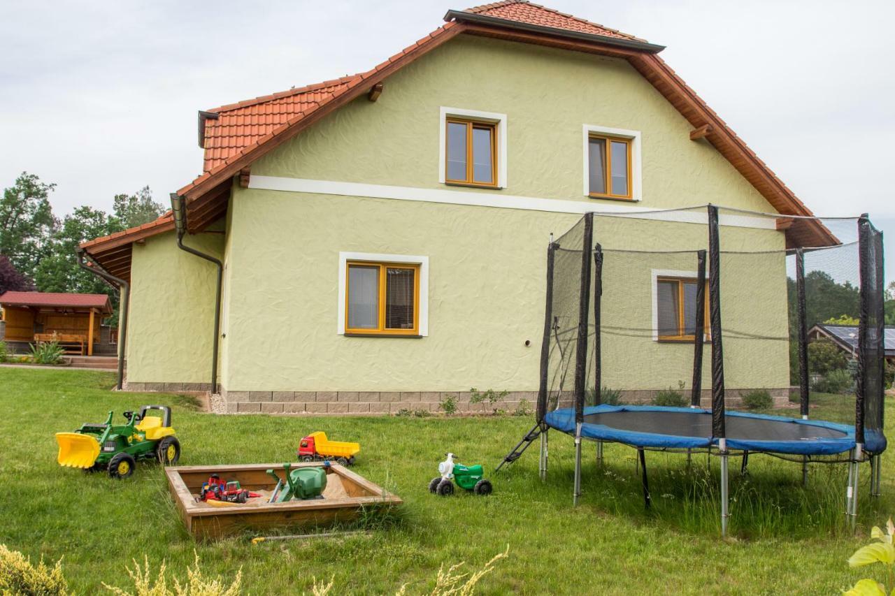 Rodinny Apartman Rodvínov Dış mekan fotoğraf